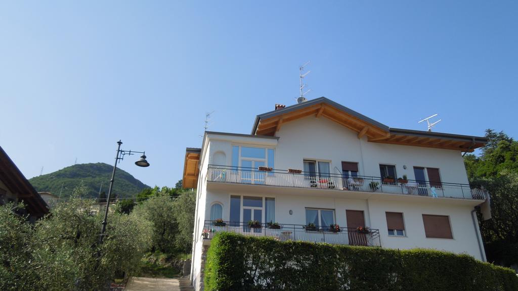 Garda View Guest House Tenno Eksteriør billede