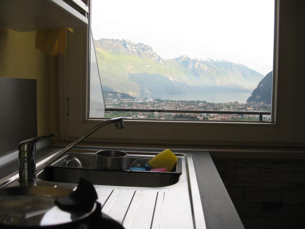 Garda View Guest House Tenno Eksteriør billede